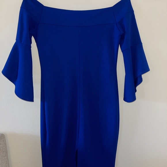 Dress - Picture 2 of 3